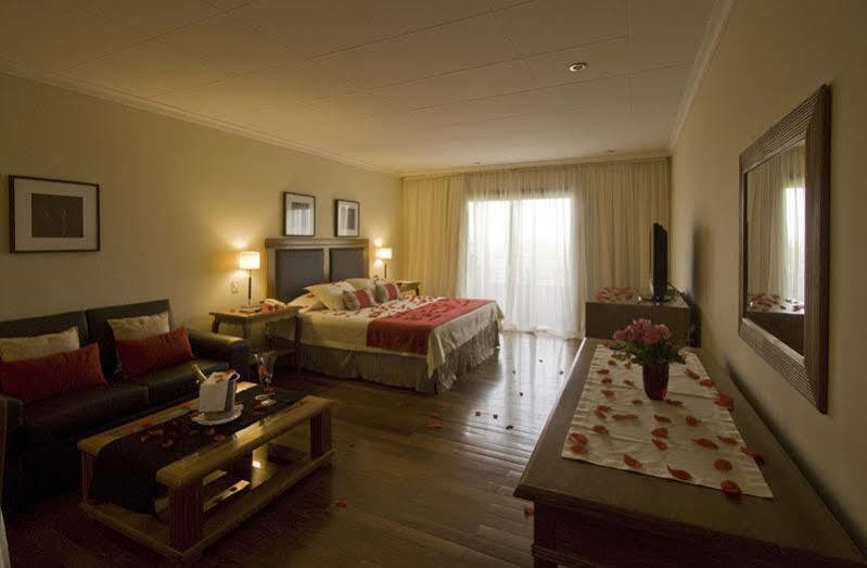 Terrazas Del Sol Apart-Hotel Lambare Eksteriør billede